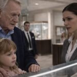 She was just looking at a necklace… until a chilling comment in a jewelry store revealed a secret no one expected.